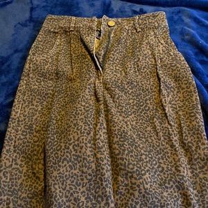 Forever 21 cheetah print boyfriend jeans